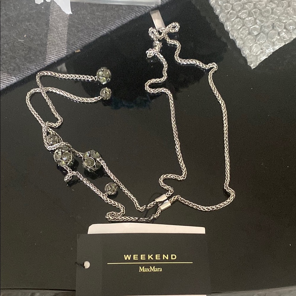 NWT MaxMara Weekend Lariat Silver Necklace with Dark Embellishments